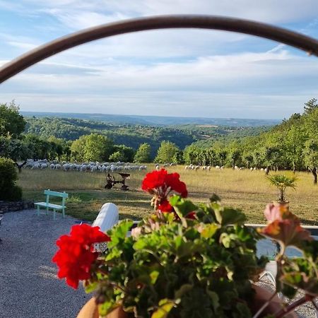 Domaine La Garenne Bed & Breakfast Reilhaguet Exterior foto