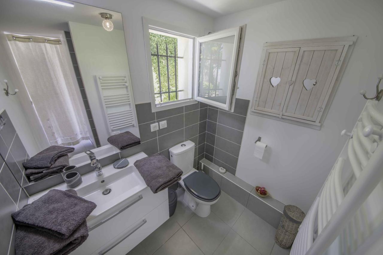 Domaine La Garenne Bed & Breakfast Reilhaguet Exterior foto