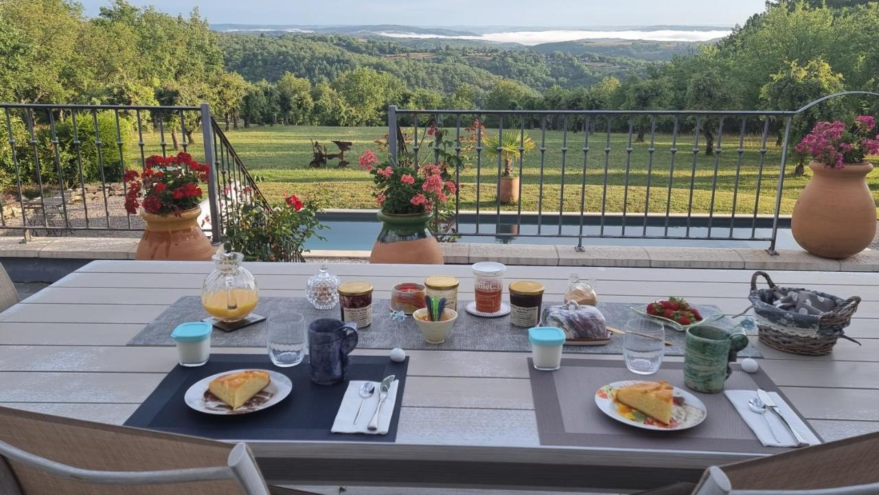 Domaine La Garenne Bed & Breakfast Reilhaguet Exterior foto
