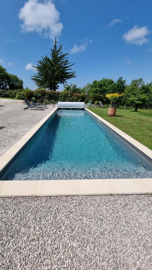 Domaine La Garenne Bed & Breakfast Reilhaguet Exterior foto