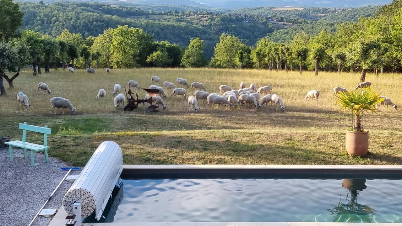 Domaine La Garenne Bed & Breakfast Reilhaguet Exterior foto