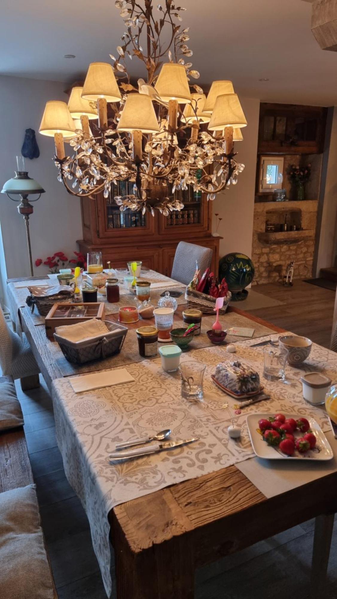 Domaine La Garenne Bed & Breakfast Reilhaguet Cameră foto